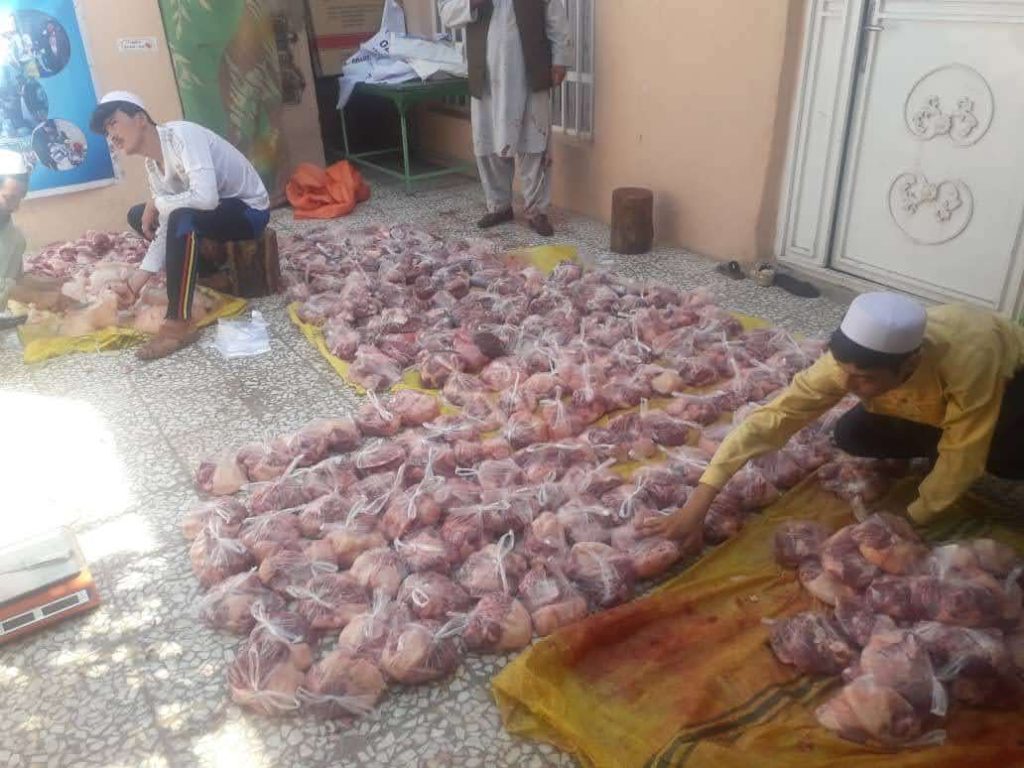 Meat is being supplied to the poor people by Rahman Aid.